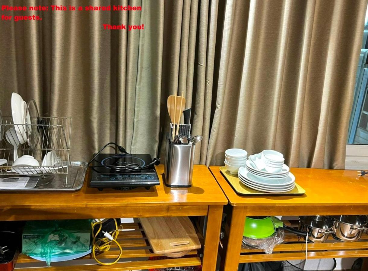Nice Room Located Right Next To The Old Quarter Can Phong Nhieu Anh Sang Tai Ngay Gan Pho Di Bo Ho Guom Hanoi Exterior foto